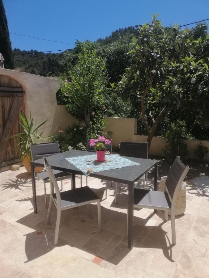 Maison Provencale - 2 Chambres - 2,5Km De La Plage Cassis Exterior foto